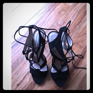 Steve Madden Dream Rope Tie Up Black Heels